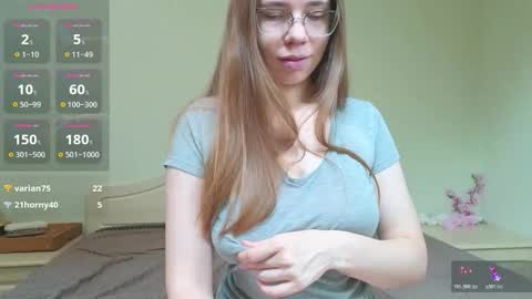 Snapshot of emma_stardust_ chatting on November 7, 2025, 4:56 am Emma-milky-tits online show from November 7, 2025, 4:56 am