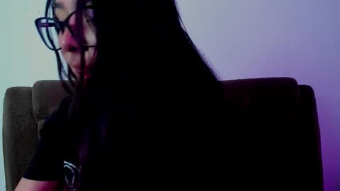 Emma online show from September 22, 2025, 10:45 pm