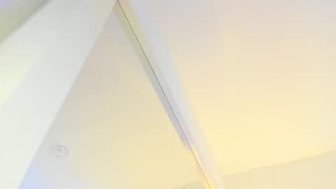 Ema online show from January 12, 2025, 7:42 pm