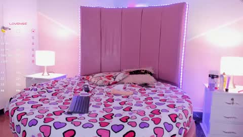 Snapshot of emma_whitee_ chatting on January 15, 2025, 3:07 pm emma_whitee_ online show from January 15, 2025, 3:07 pm