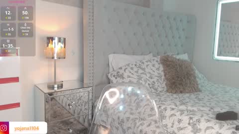 zoe  online show from December 20, 2024, 10:11 pm