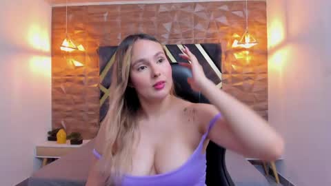 EMMA online show from April 15, 2026, 7:58 pm