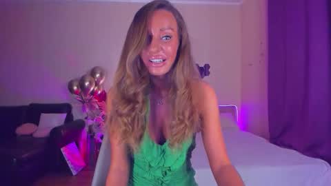 Emma online show from December 5, 2025, 4:14 pm