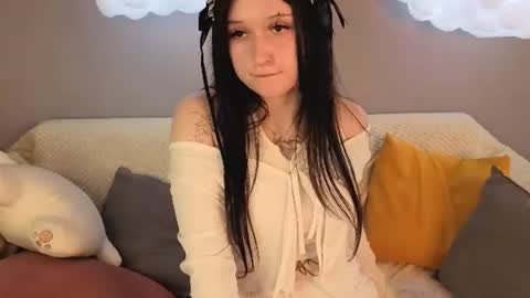 Snapshot of emmablissa chatting on June 25, 2026, 5:12 am emmablissa online show from June 25, 2026, 5:12 am