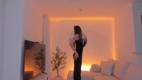 Snapshot of emmacorrea chatting on October 30, 2025, 1:40 am Emma voger online show from October 30, 2025, 1:40 am