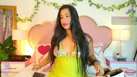 Welcome Im yosein  Your love is my passion activate it with your tips and enjoy with me online show from January 16, 2026, 9:08 pm