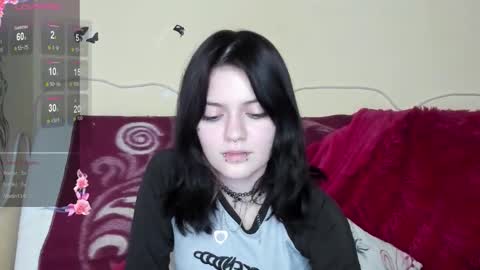 Emma online show from December 19, 2025, 8:38 pm