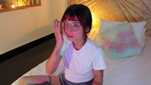           online show from March 28, 2026, 7:57 pm