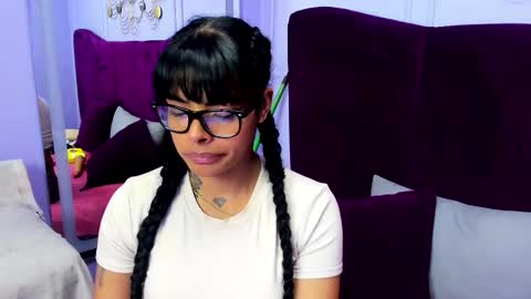 emmaebony_ online show from February 28, 2026, 4:41 pm