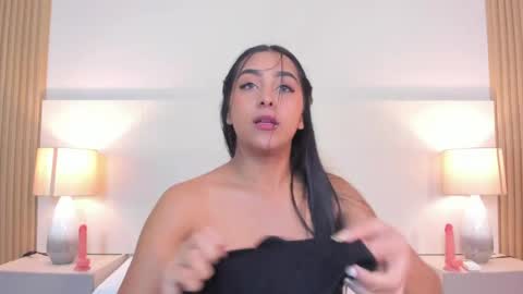 Snapshot of emmaespencer chatting on April 25, 2026, 1:41 pm emmaespencer online show from April 25, 2026, 1:41 pm