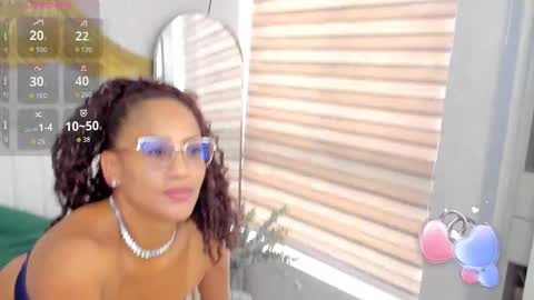  Emma Ferrary  online show from November 13, 2025, 8:52 pm