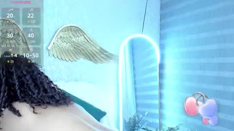  Emma Ferrary  online show from November 17, 2025, 11:32 pm