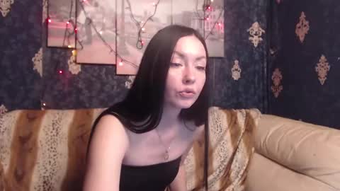 EmmaGoldX online show from January 28, 2025, 12:54 pm