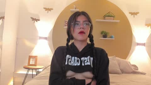 Emma online show from December 30, 2024, 11:59 am