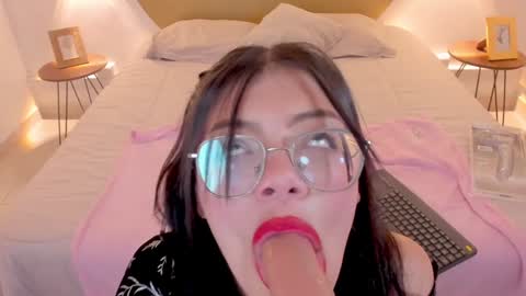 Emma online show from January 22, 2025, 12:06 pm