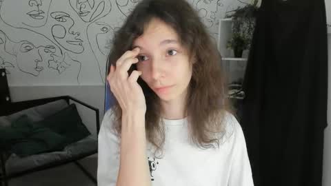 emmanuellbrown online show from September 14, 2025, 4:44 am