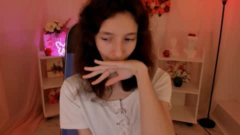 emmanuellbrown online show from September 20, 2025, 4:57 am