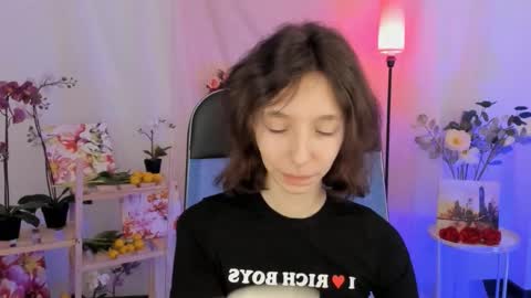 emmanuellbrown online show from December 23, 2025, 10:13 am