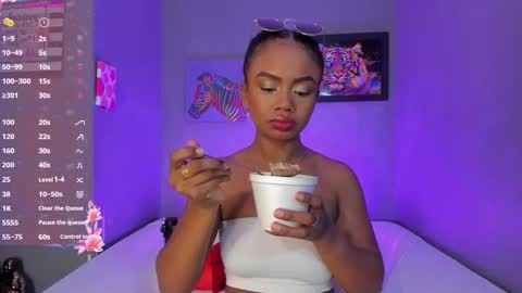 Emma online show from October 22, 2025, 5:24 pm