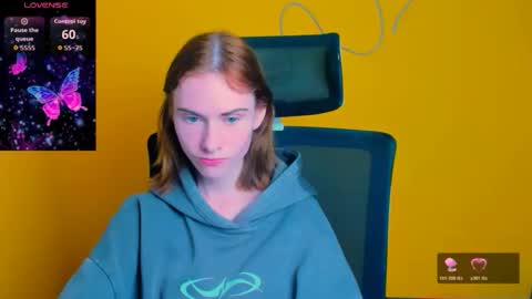 Emmi online show from April 1, 2026, 11:33 am