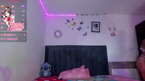 Snapshot of emmie_bunny chatting on August 8, 2026, 3:25 pm Emmie online show from August 8, 2026, 3:25 pm