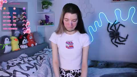 emmie_everly online show from February 15, 2026, 11:19 am