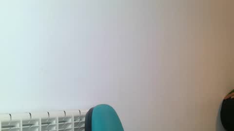 emmie online show from October 1, 2025, 7:25 am