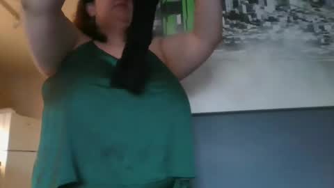 Snapshot of emmthaluscious chatting on January 28, 2025, 1:05 pm emmthaluscious online show from January 28, 2025, 1:05 pm