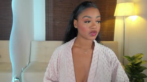 emmy_jacksson online show from January 25, 2025, 12:06 am