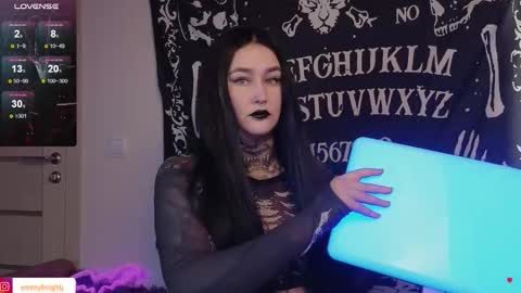 Emmy Bright     50  online show from October 11, 2025, 2:00 am