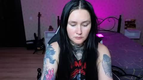 Snapshot of emmybrightj_ chatting on May 1, 2026, 4:33 pm Emmy Bright 50 online show from May 1, 2026, 4:33 pm