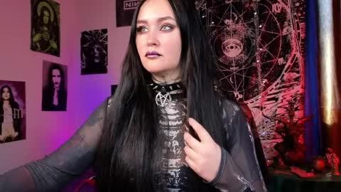 Snapshot of emmybrightj_ chatting on May 18, 2026, 2:18 am Emmy Bright 50 online show from May 18, 2026, 2:18 am
