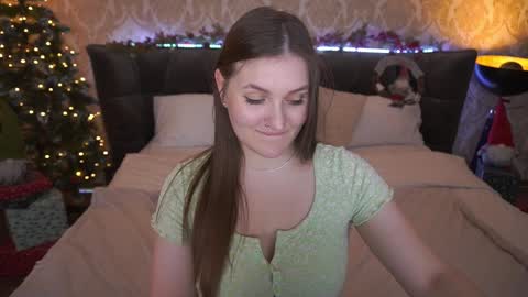 Snapshot of emmycharm chatting on December 23, 2024, 9:49 am E M M Y online show from December 23, 2024, 9:49 am