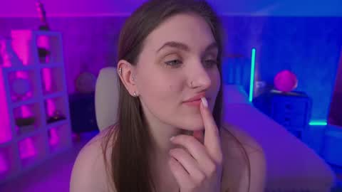 Snapshot of emmycharm chatting on May 3, 2026, 5:57 am E M M Y online show from May 3, 2026, 5:57 am