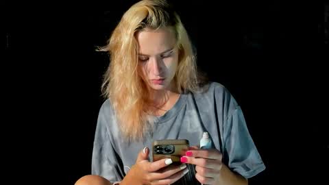 Emmy online show from October 4, 2025, 5:33 pm