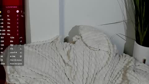 Emmy online show from October 10, 2025, 6:18 pm