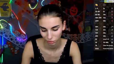 Emmy online show from November 4, 2025, 12:37 pm