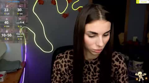 Emmy online show from November 25, 2025, 12:38 pm