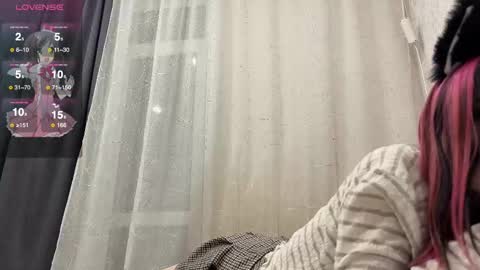 Gabriel  Elizabeth online show from March 2, 2025, 9:01 pm