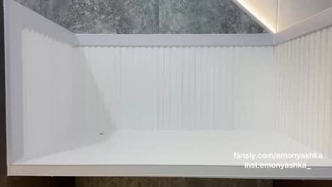 Snapshot of emonyashka chatting on February 11, 2025, 9:03 pm Emo online show from February 11, 2025, 9:03 pm