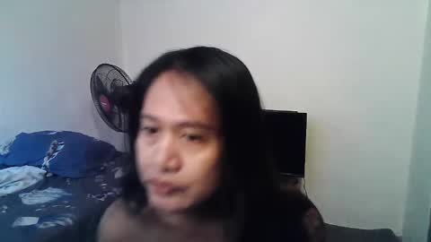 Snapshot of emoterah123smile chatting on February 14, 2025, 3:54 am Emotera online show from February 14, 2025, 3:54 am