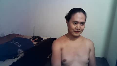 Snapshot of emoterah123smile chatting on March 6, 2025, 2:08 pm Emotera online show from March 6, 2025, 2:08 pm
