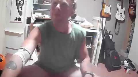 Snapshot of empirikal1 chatting on January 26, 2025, 6:27 pm empirikal1 online show from January 26, 2025, 6:27 pm