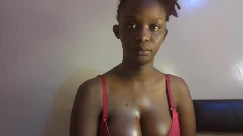 empress_emma online show from May 1, 2026, 4:00 pm