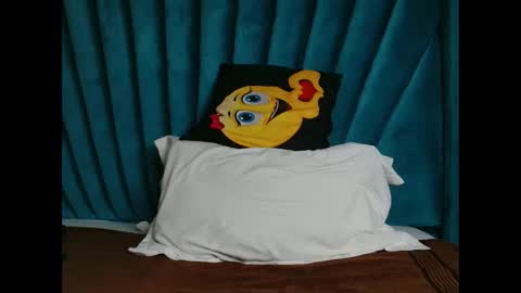 empressdoll395137 online show from October 6, 2025, 10:07 pm