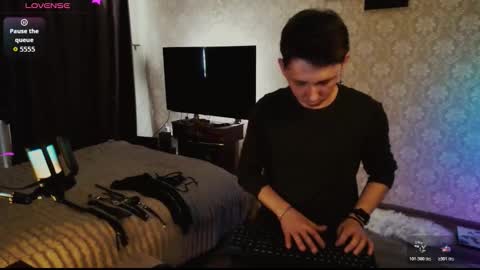 emveeboy96 online show from March 14, 2026, 8:42 am