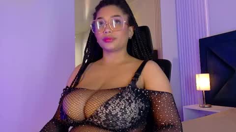 Emy online show from September 20, 2025, 10:44 pm