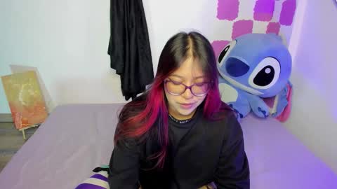 Im Emily would you like to help me reach 100  online show from December 3, 2025, 2:41 am