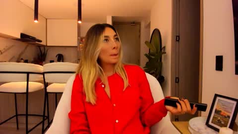 emyconneer online show from February 27, 2025, 3:14 am