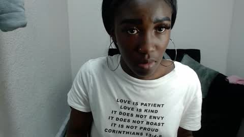 emyfuckhard online show from October 3, 2025, 6:49 pm